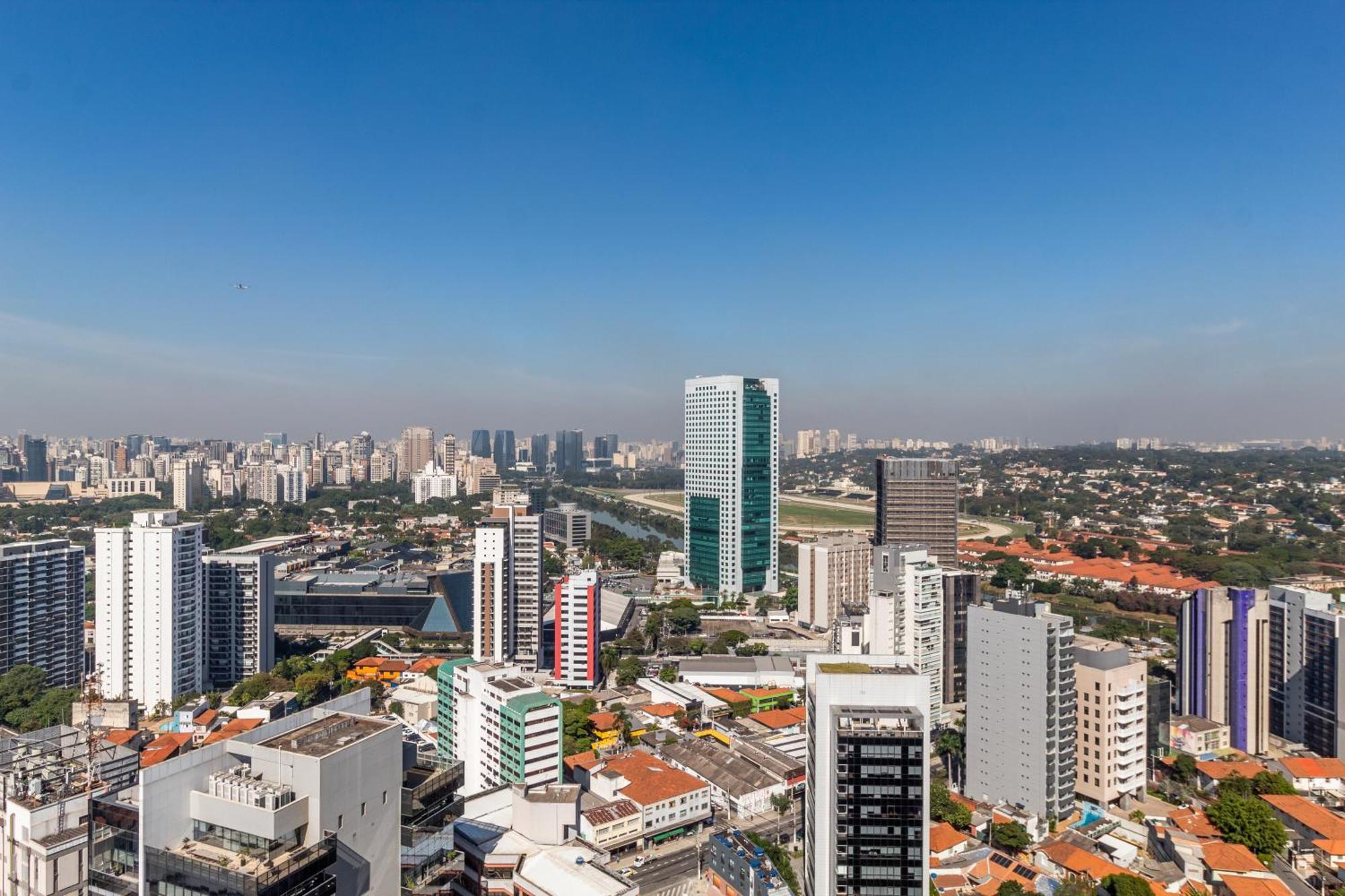 3 Quartos Thera Faria Lima * São Paulo